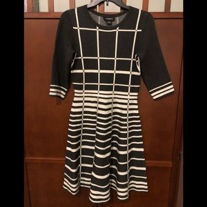 NWT Liz Claiborne Knit Dress, Size Small
